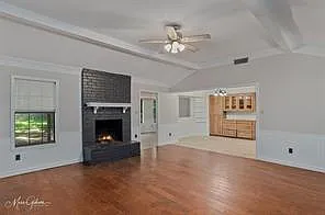 108 Deerwood Ln — Photo 4