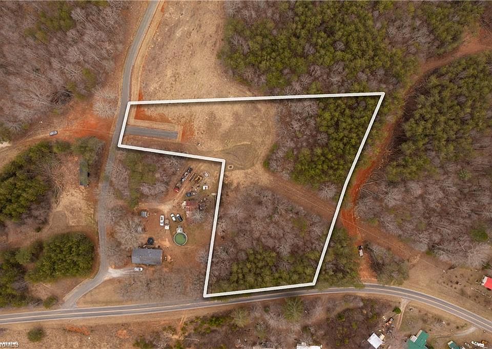 1st image of 0 Dearmin Rd Lot 3