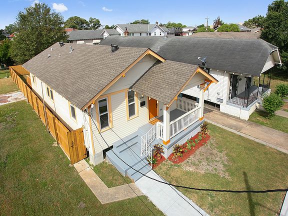 2nd image of 3716 Milan St