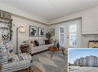 1440 Bishops Gate #204, Oakville, ON