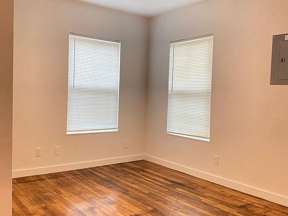 5th image of 118 Jade Dr