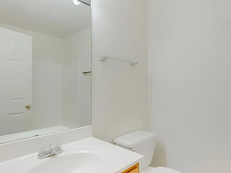 Forest Creek Apartments — Photo 48