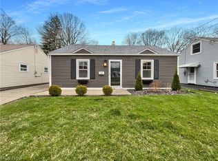 2553 Edgebrook Ave, Akron, OH 44312