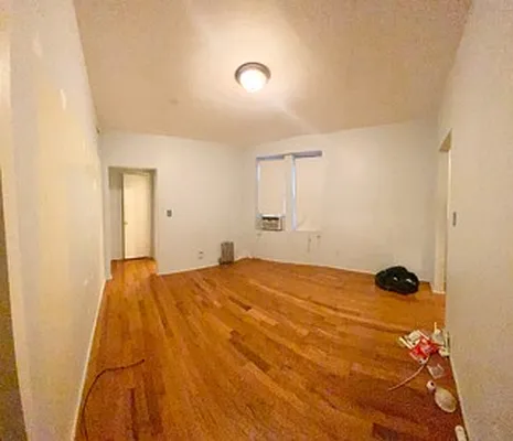 Rented by EastMount Realty LLC | media 11