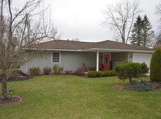 5265 Lakeview Dr, Edinboro, PA 16412