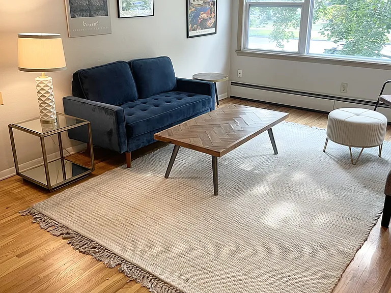 Snelling Avenue Apartments — Photo 3