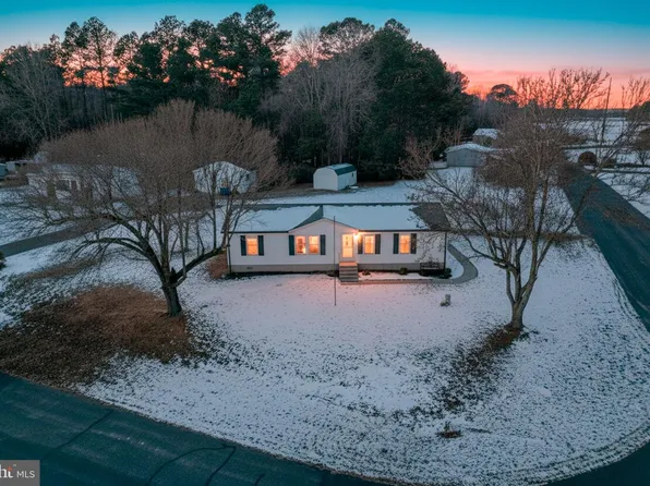 24674 Quail Ct, Georgetown, DE 19947