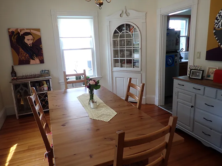 124 Reservoir St — Photo 10