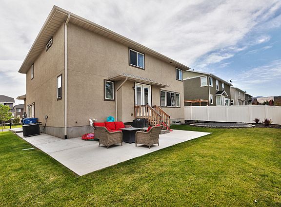 3rd image of 5444 W Pemberton Ln