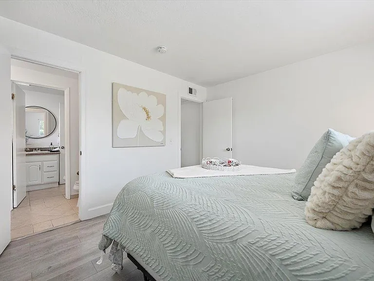 5821 Blossom Ave — Photo 4