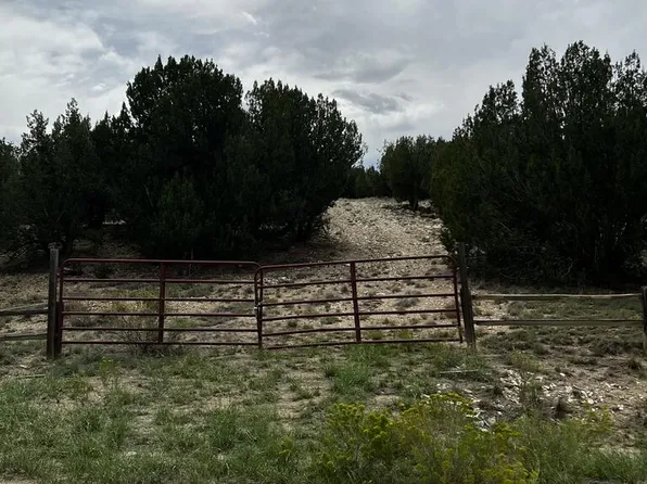 6045 Reno Rd, Pueblo, CO 81004