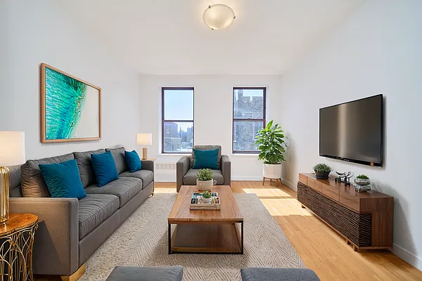 Rented by Bohemia Realty Group | media 1