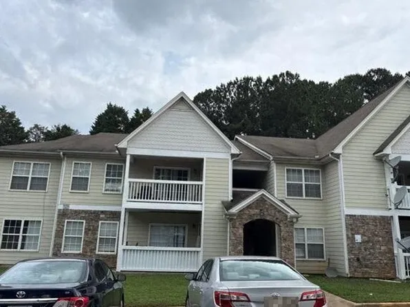 316 Ridgecreek Dr, Clarkston, GA 30021