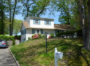 121 Wilson Rd, Neptune, NJ 07753