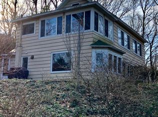 4513 Amphitheater St, Holland, MI 49423