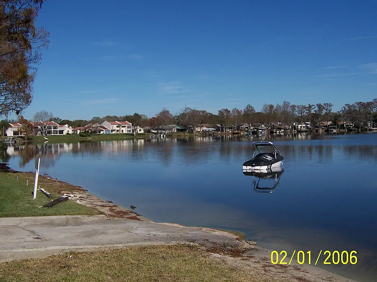 226 Georgetown Dr #F — Photo 11