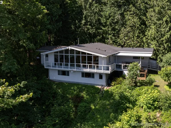 74426 Laurel Wood Rd, Rainier, OR 97048