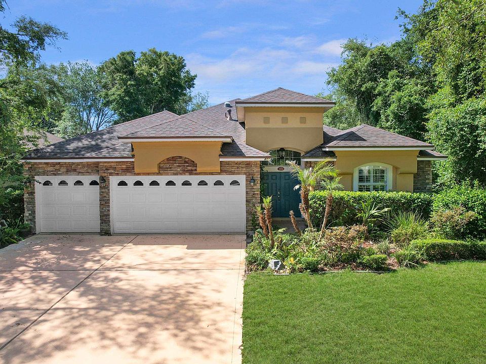1st image of 805 Riley Ln