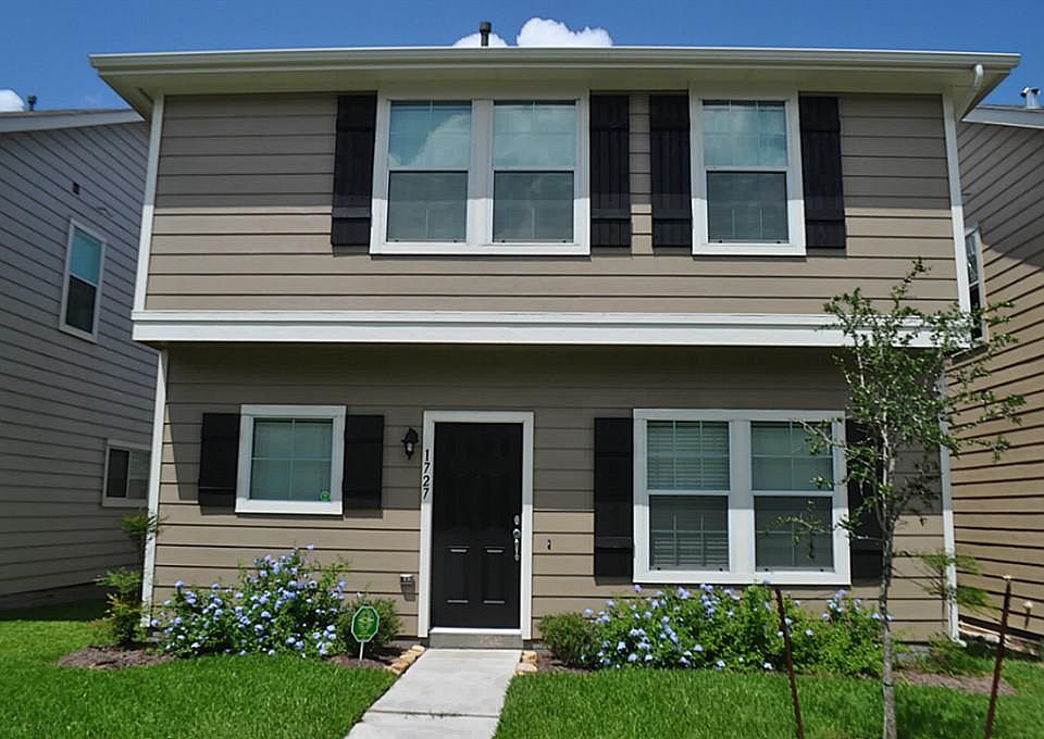 Lovely 2 Story 3/2.5/2