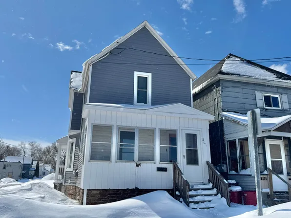 301 Sheridan Dr, Sault Sainte Marie, MI 49783