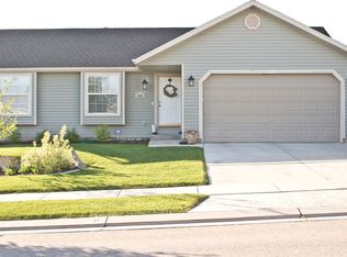 7468 N Dogwood Rd, Eagle Mountain, UT 84005