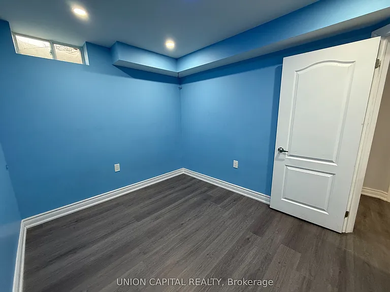 114 Timbers Cir — Photo 10
