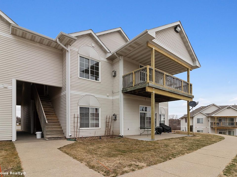 1st image of 950 67th St Unit 324