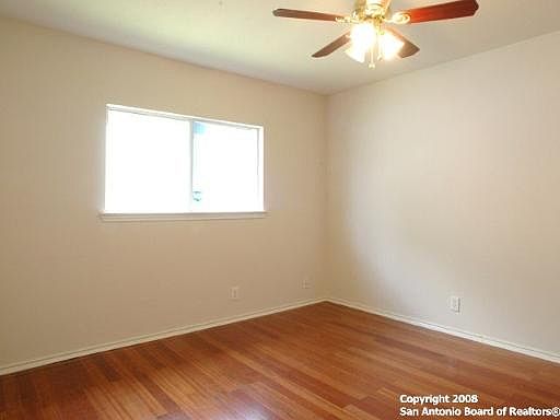 4th image of 16904 VISTA BLUFF