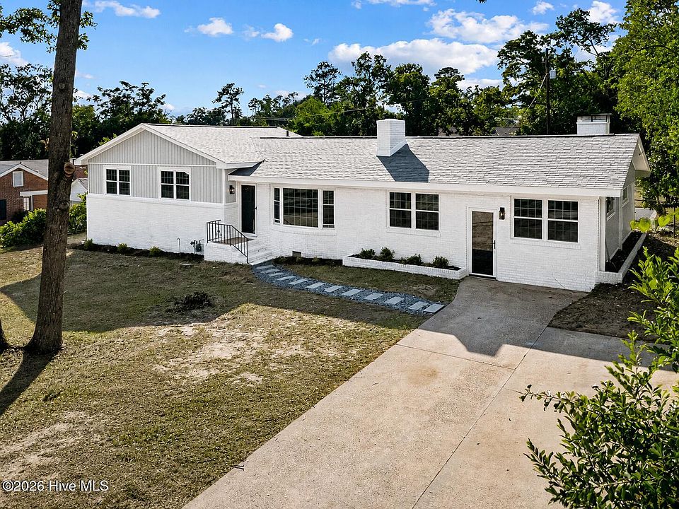 1st image of 1828 Courtney Drive