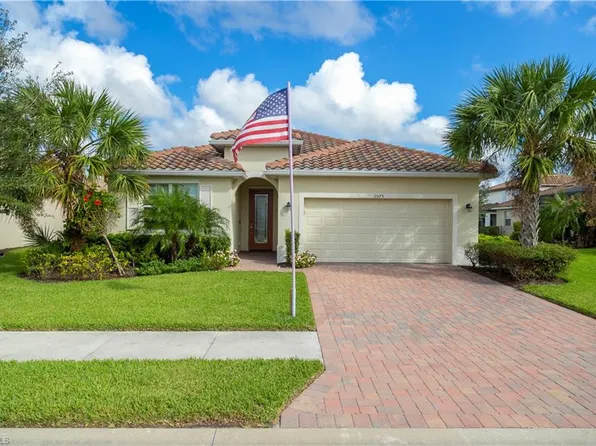 2075 Parson St, Naples, FL 34120