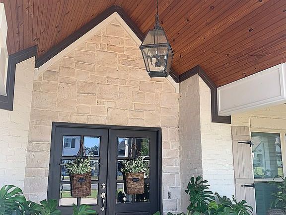 4th image of 11195 Persinger Cir