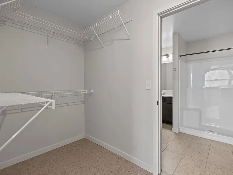 Area 57 Apartments — Photo 26