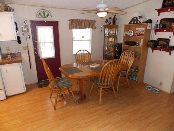 5th image of 11011 Falcon Dr