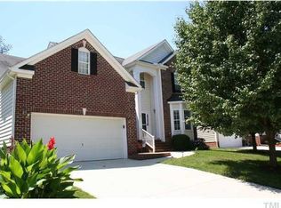 5704 Beargrass Ln, Raleigh, NC 27616