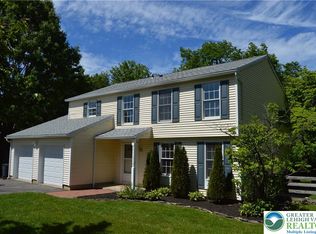100 Rose Ct, Easton, PA 18042
