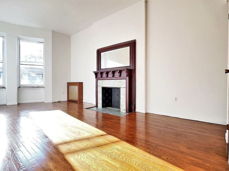 1st image of 339 W 88th St #4F