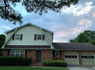 1307 Count Mallard Dr SE, Decatur, AL 35601