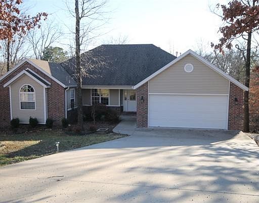 1st image of 10 Salisbury Cir