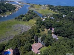 320 Inlet Vw E, Mattituck, NY 11952