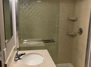 321 Spruce St #702, Waterloo, ON N2L0G4