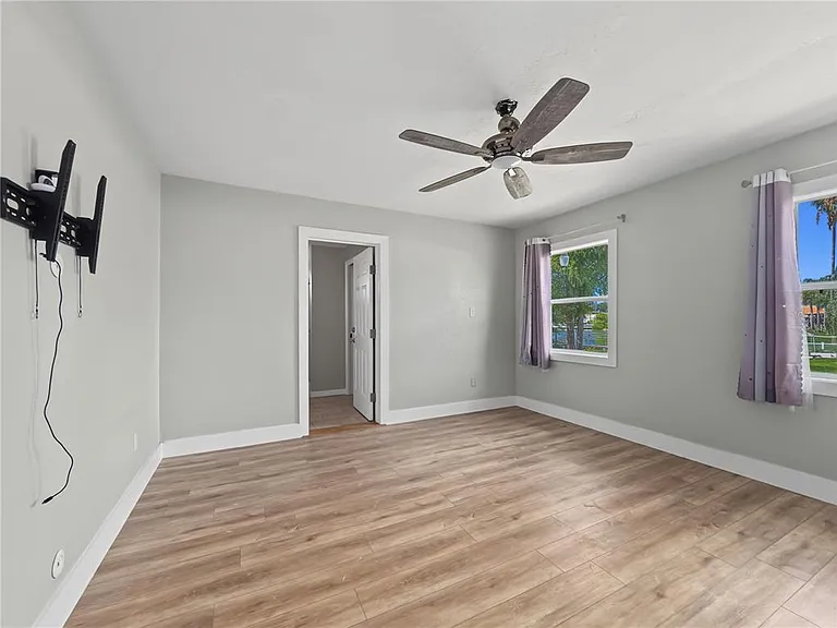 125 Lake Roy Dr — Photo 26