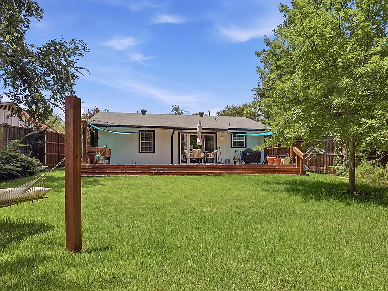 10355 Baronne Cir — Photo 8