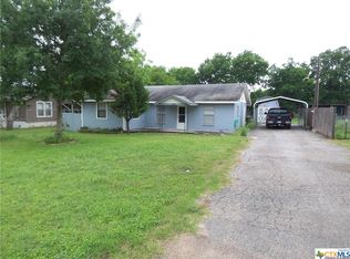 148 Koepsel Rd, Mcqueeney, TX 78123