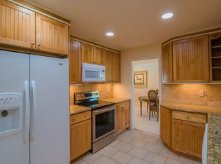 9832 E Pinewood Ave, Englewood, CO 80111