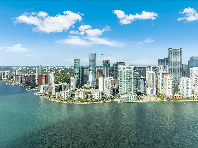 1200 Brickell Bay Dr #1705 — Photo 32