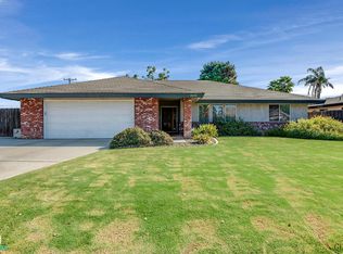 10201 Planebrook Ave, Bakersfield, CA 93312