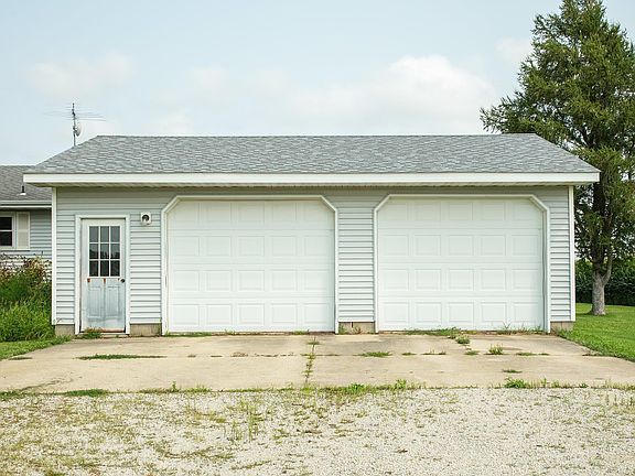 3rd image of 2934 Pembroke Ave