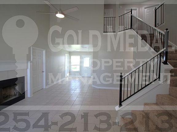 3rd image of 1204 Saddle Dr