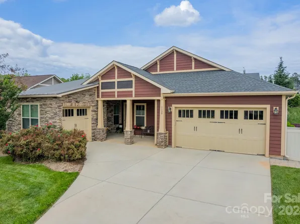 1129 Cades Ct, Denver, NC 28037