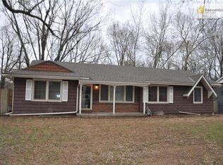 8101 E 100th Ter, Kansas City, MO 64134